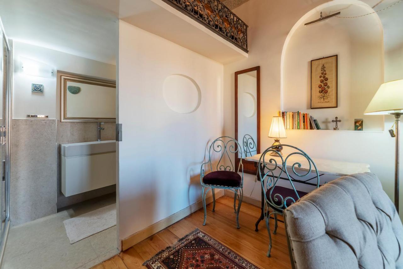 Trastevere Elegant Apartment Rome Exterior photo
